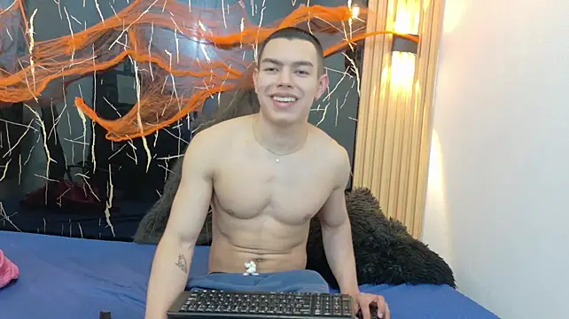 XXX chat uživo modela Turjan_Sultan