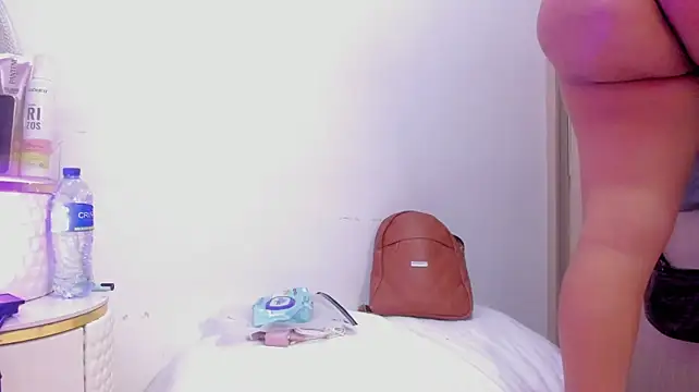 Chat XXX ao vivo de loreth_J