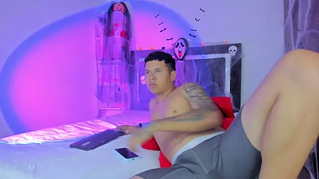 Živý XXX chat StevenSmith18