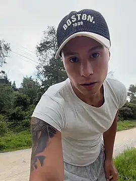 DOMINICKVEGAS77 Chat XXX live