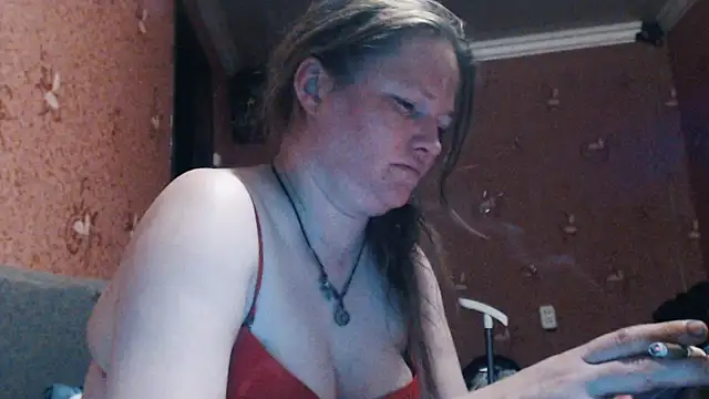 CharleyReidy's Live XXX Chat