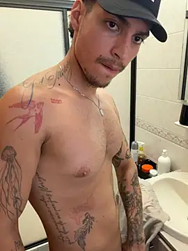 KAIRUIZ Live XXX-chat