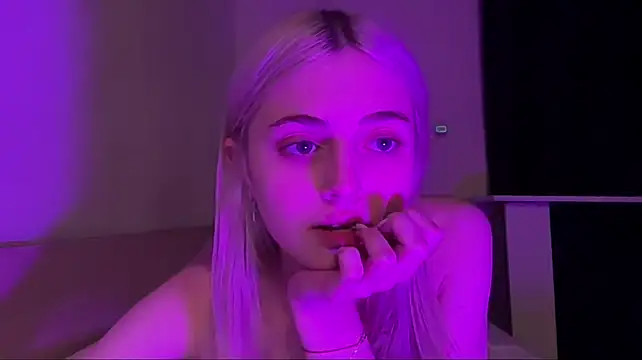 Chat XXX ao vivo de AidaGloshen