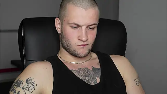 دردشة Igor_Wilde الجنسية المباشرة