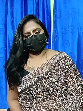 Pertunjukan Kamera Web Meera_mia