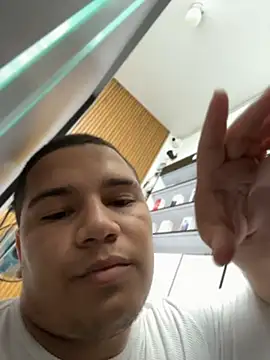 Patricio_02のライブXXXチャット