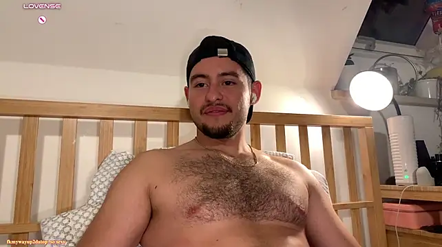 maxingoldn Live XXX chat