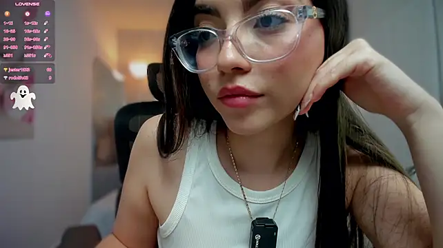 Chatroom XXX en direct de KaliTaylor06