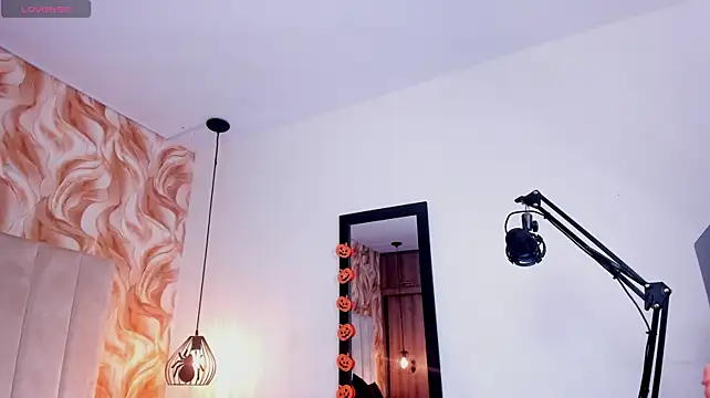 צ'אט XXX בשידור חי של ChloeSmith_x