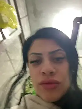 Chat +18 de belababyy ao vivo