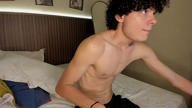 XXX chat uživo modela Noah_Gun_