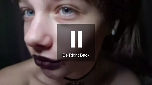 ExitedTroth Live XXX-Chat
