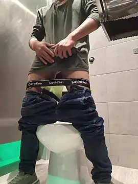 ZaneHoward Live XXX-chat