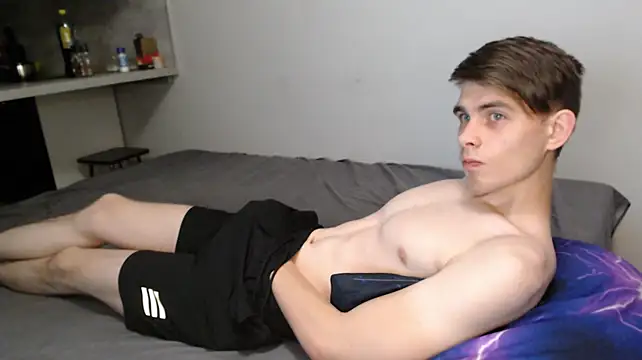 Student_Oliver: онлайн-секс-чат