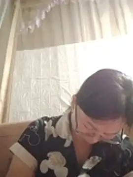 Kiss_love2's Live XXX Chat