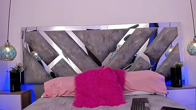 Онлайн чат XXX Emma_65