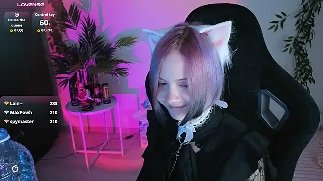 Chat XXX ao vivo de Hikkacat
