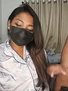 OpposedLoom Live XXX-chat