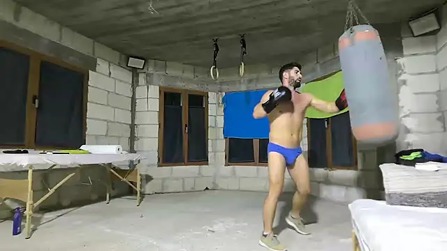 Chat +18 de Mariusvidican ao vivo