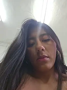 Carla_Alvez Chat XXX in diretta