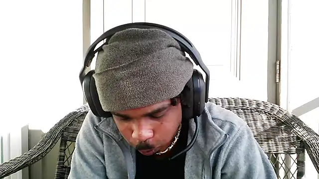 anthonyroth's Live XXX Chat