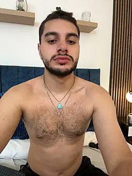 Chat +18 de AmadeoWild ao vivo