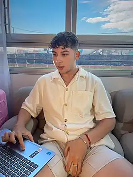 OLIVER_K Live XXX-Chat