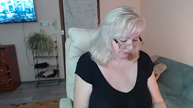 LavandaMay's Live XXX Chat