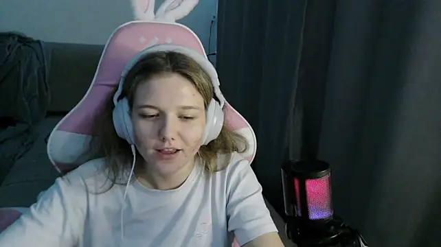 Chat XXX ao vivo de HelenMo0n