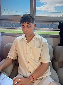 OLIVER_K 现场XXX聊天