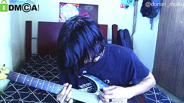 dorian_molko 现场XXX聊天