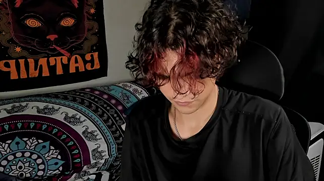  Онлайн чат XXX halan__
