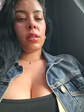 Luiannan Live XXX chat