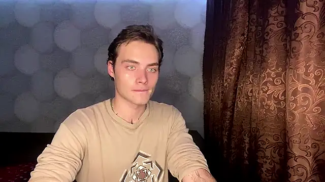 Chatroom XXX en direct de ErnestTarlet