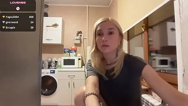 AngelJeni: онлайн-секс-чат