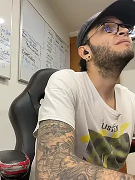 Chat +18 de FoxBarck ao vivo