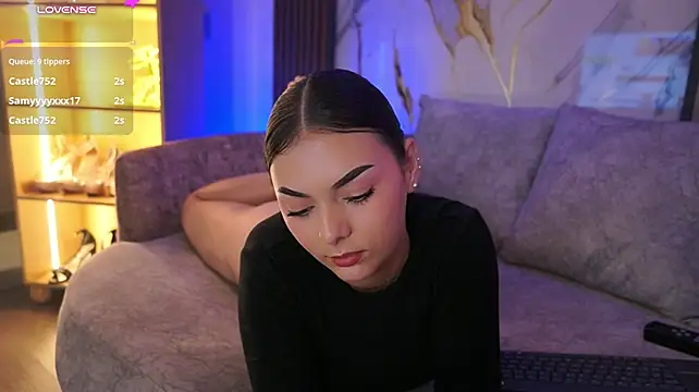 LiaWheeler – Naživo XXX chat