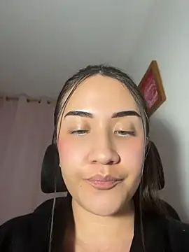 Melody_Fox26's Webcam Show