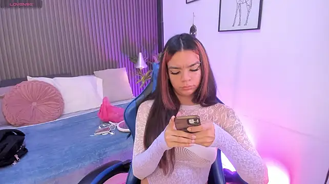 CaeliThalyana's Live XXX Chat