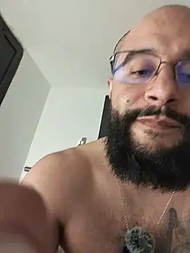 Luke__09 Chat XXX in diretta