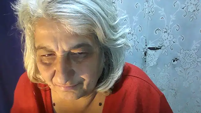 Chat XXX en directo de ExquisiteMature