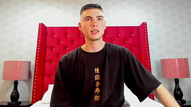 Chat XXX ao vivo de NickWild