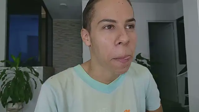 grey___27's Live XXX Chat