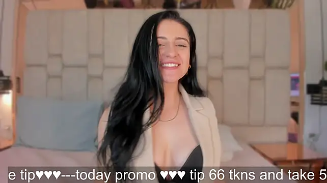 Chat +18 de GabiRain_ ao vivo