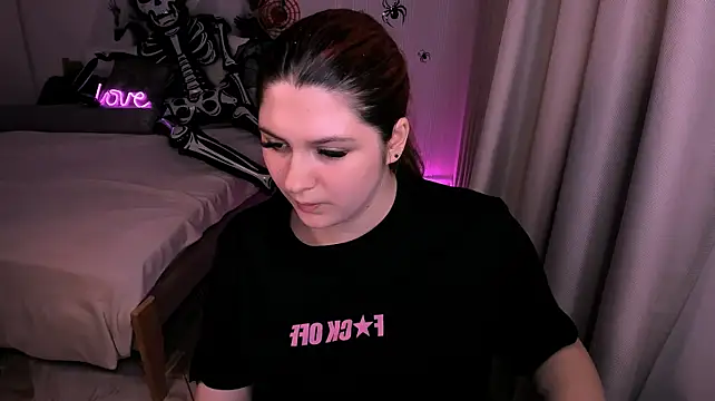 FieryMilena XXX чат на живо