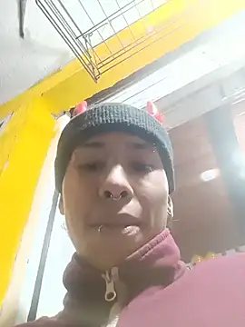 Cyber_Angel06 élő XXX-chatje