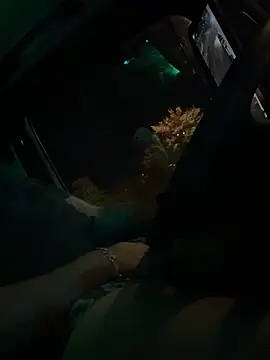 Groscul6938 现场XXX聊天