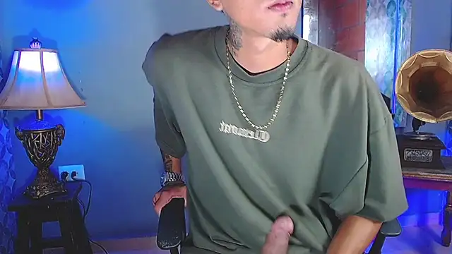 צ'אט XXX בשידור חי של Liam_lee