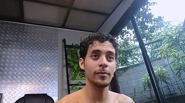 Jeey_Bee: απευθείας συνομιλία ΧΧΧ