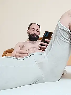 Онлайн чат XXX Tranda91